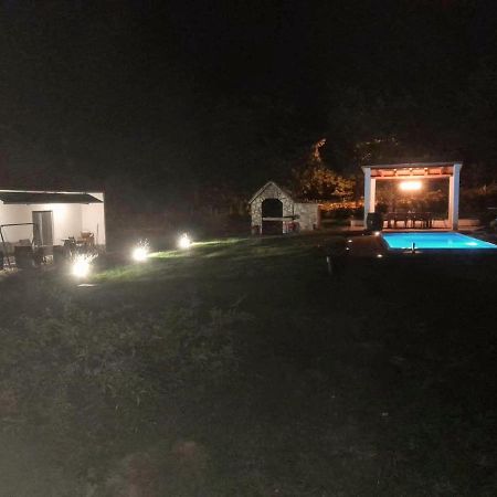 Villa Marie With Pool, Two Bedrooms For 4+2Kids Cavoglave المظهر الخارجي الصورة
