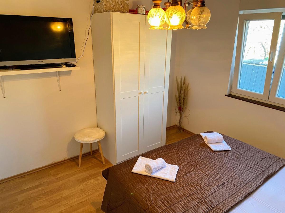 Villa Marie With Pool, Two Bedrooms For 4+2Kids Cavoglave المظهر الخارجي الصورة